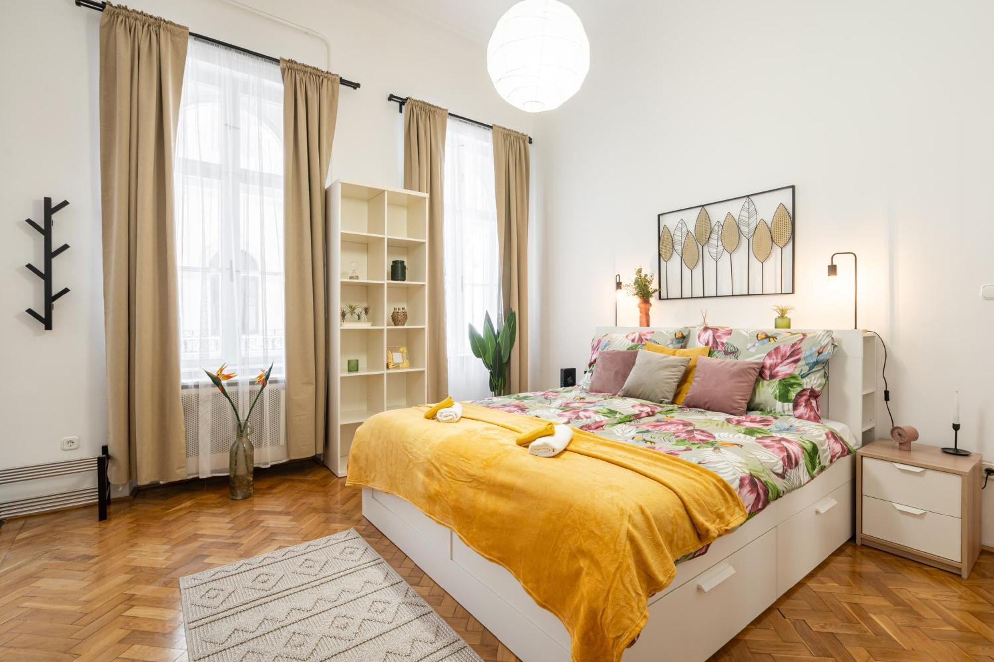 Cosmopolitan Studio - Chic Getaway In A Fancy Neighbourhood Budapest Exterior photo